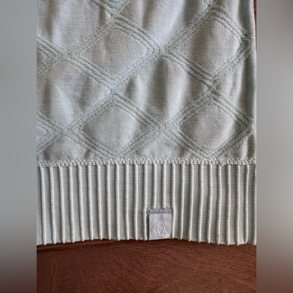 Lululemon Rest Less Pullover - Picture 12 of 14